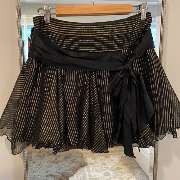 Milly Silk Metallic Flounce Mini Skirt - Picture 4 of 11
